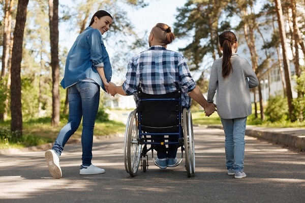 family father wheelchair 1