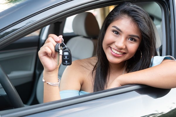 teen driver with keys