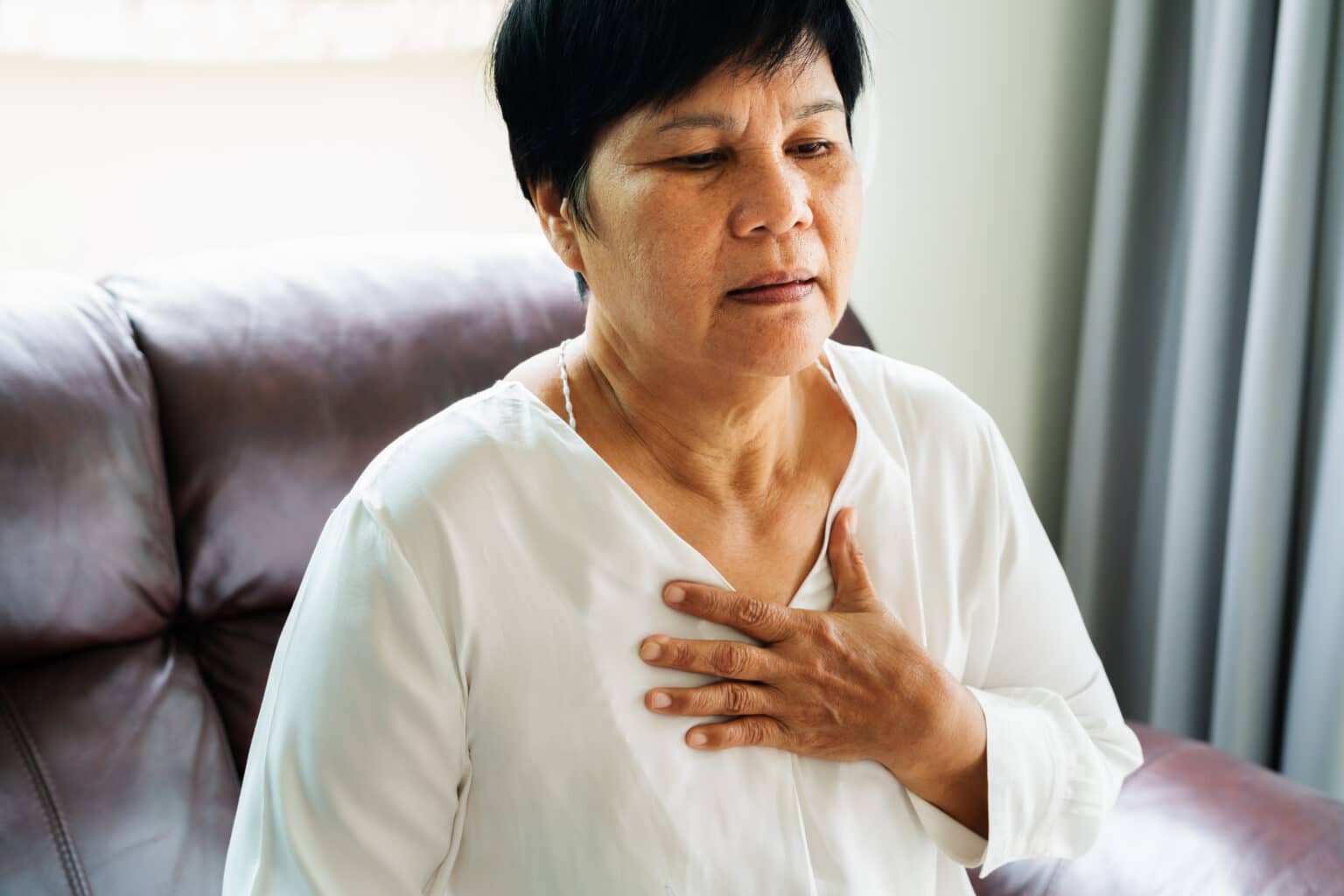 Woman With Pacemaker Medical Device Recalls: What to Know if Your Pacemaker Was Recalled
